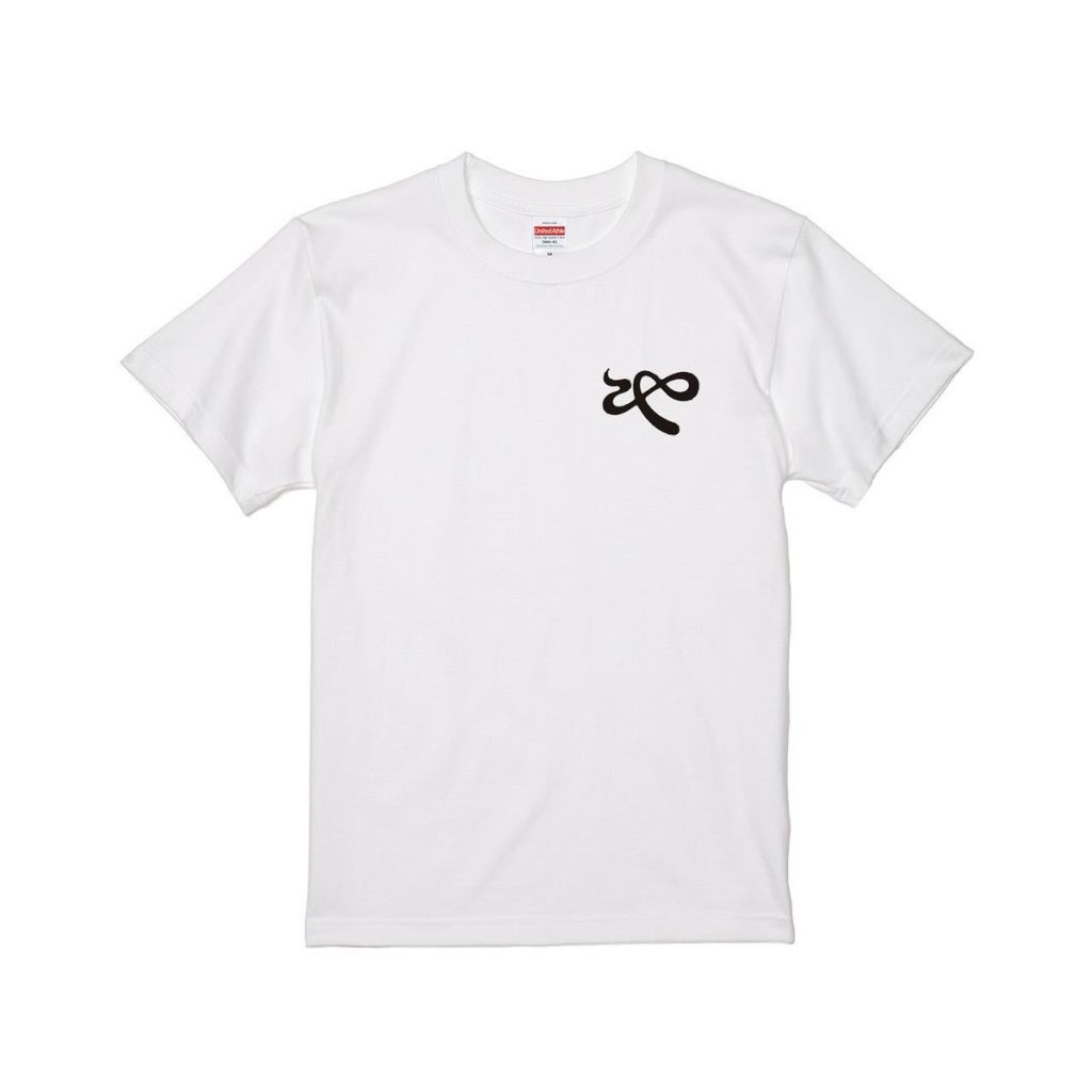 front black logo T-shirt